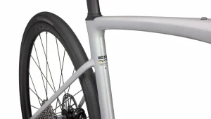 New Roubaix SL8 Expert Agonismo Road·Roubaix